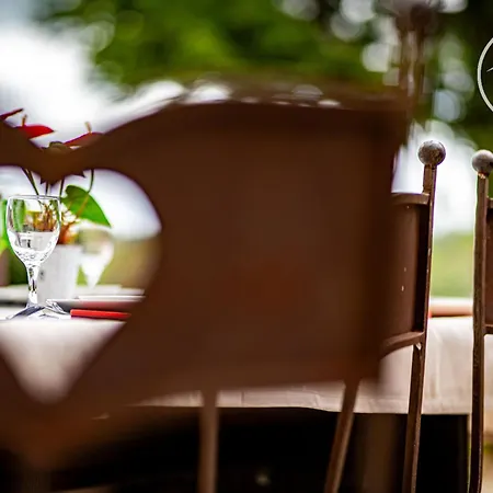 Apartment Entre Lacs Et Montagnes-jardin-wifi Gruffy