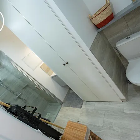 Appartement Entre Lacs Et Montagnes-jardin-wifi