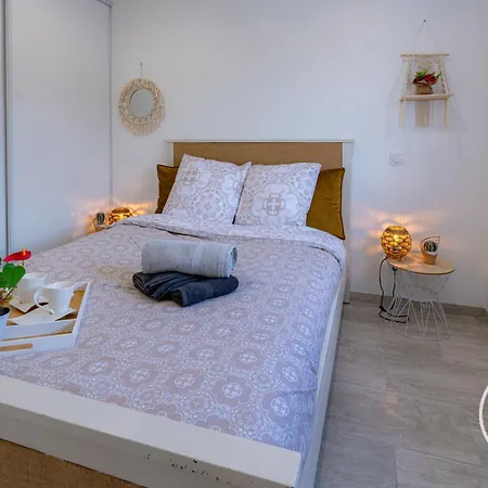 Apartment Entre Lacs Et Montagnes-jardin-wifi *